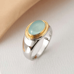 Leona | Luxurious Moonstone Ring