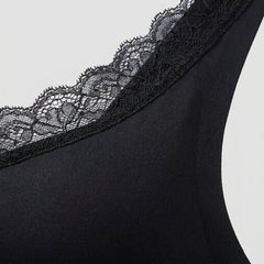 Cleo Crossover Bra | Lace Design, Seamless Comfort
