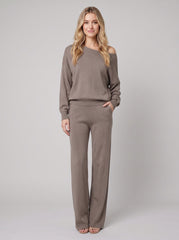 Luxe Eleganza Loungewear Set | Ultra-Soft Knit, Off-Shoulder Design