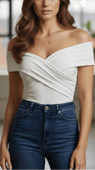 Luna | Sleeveless V-Neck Pleated Blouse