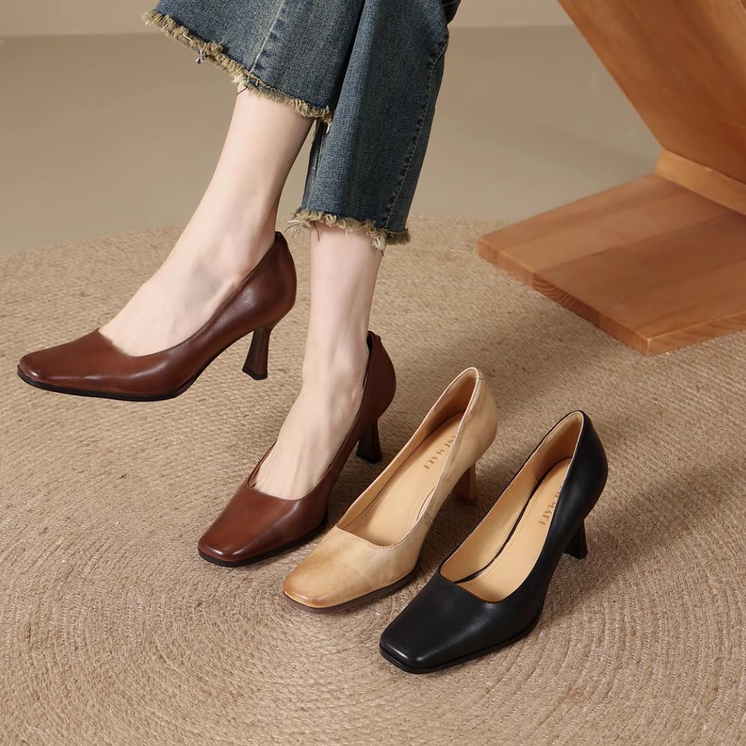 Elviera | Square Leather Heels