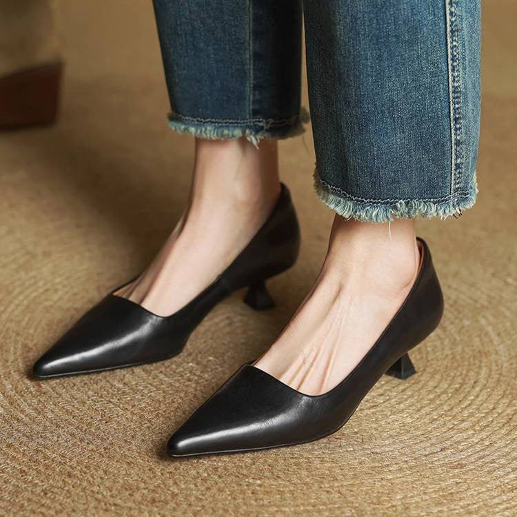 Sera Leather Heels | Leather Blend, Elegant 4.5 cm Kitten Heel