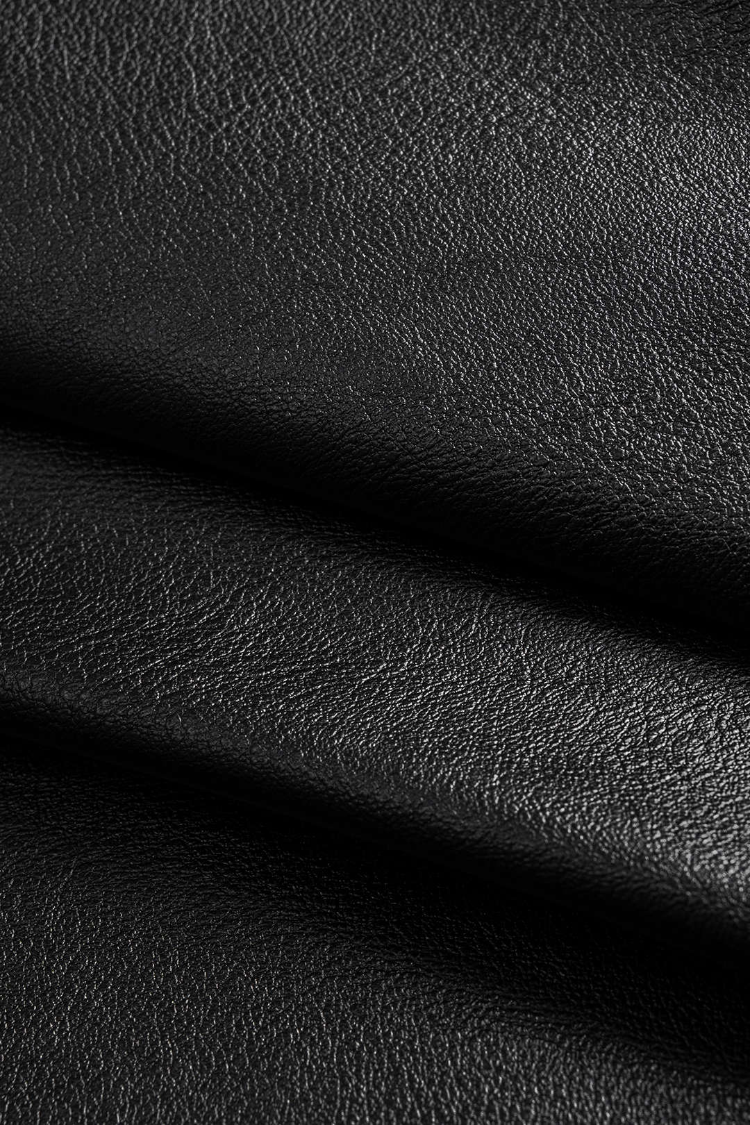 Loe | Faux Leather Pants