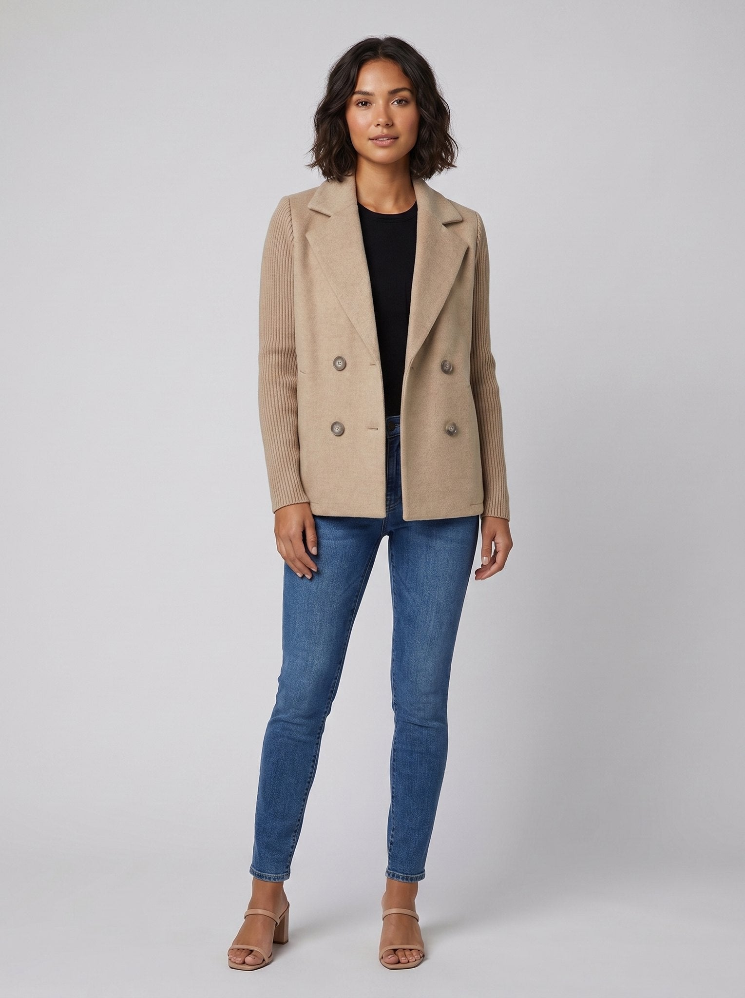 Amora | Elegant Knit-Sleeve Blazer