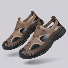 James | Orthopedic sandals with support and comfort
