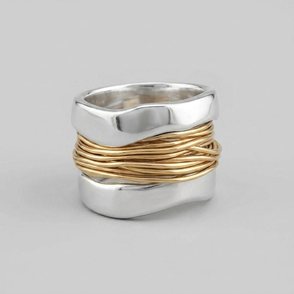 Lucent | whisper of Gold – Gold-Plated Ring