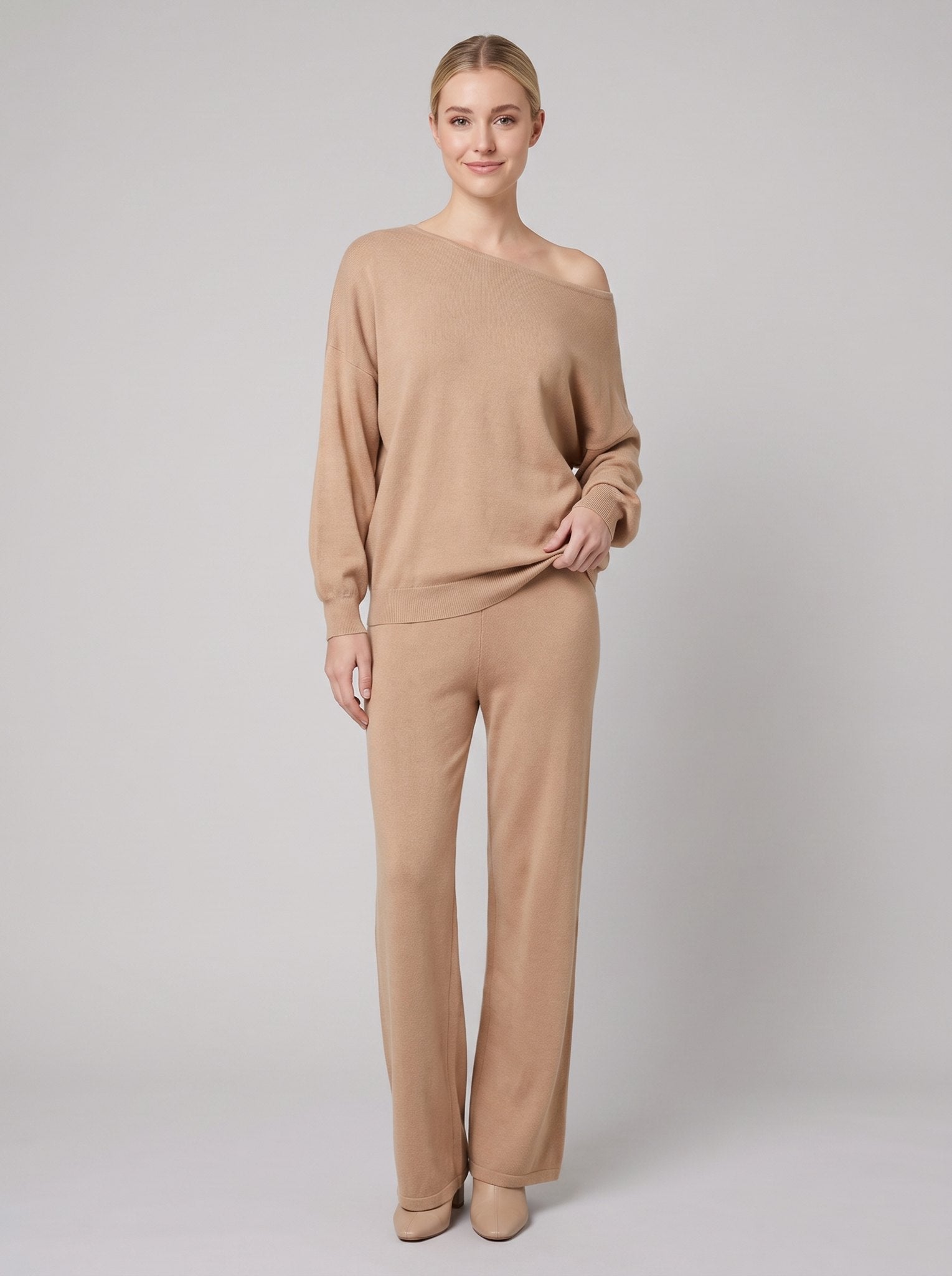 Luxe Eleganza Loungewear Set | Ultra-Soft Knit, Off-Shoulder Design