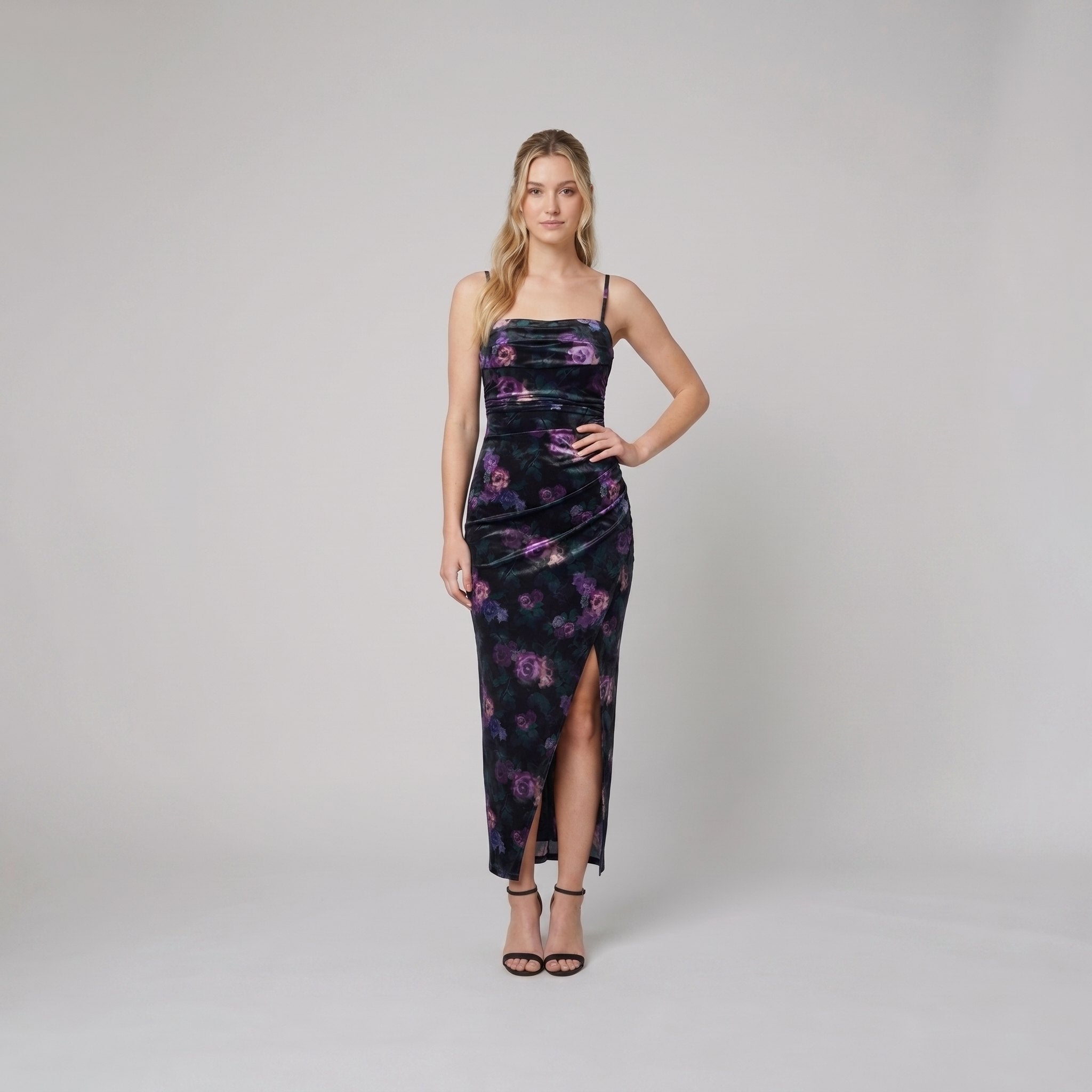 Sasha | Maxi Dress Off Shoulder, Ruched Design, Shimmer Knit